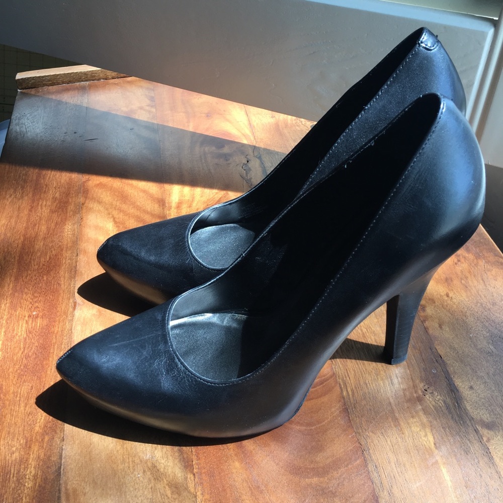 Bcbgeneration Platform Heels - image 7